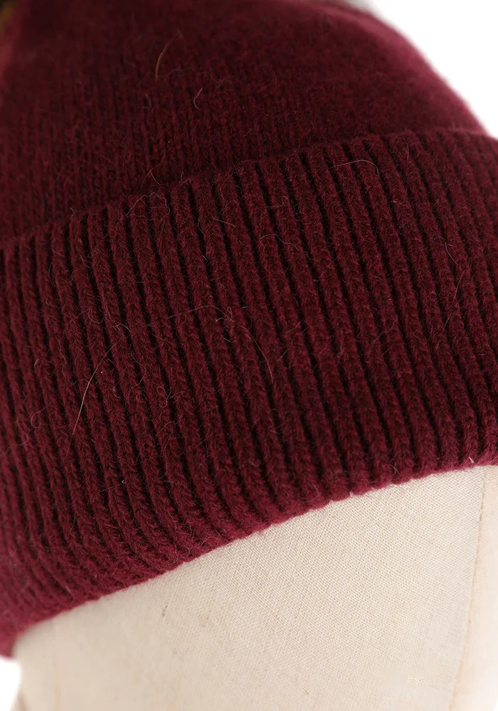 YM0722 Berretto con Pompom in Murmaski